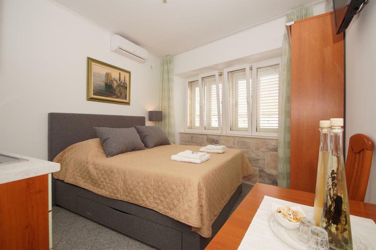 Apartments Galerija Korčula Esterno foto